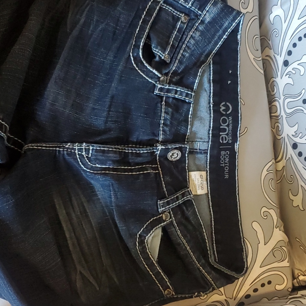 Jeans - Picture 3 of 3